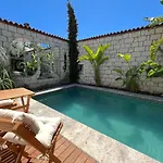 Armi Alacati * Çeşme